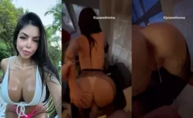 Jaiane Lima de quatro fodendo ficou com a buceta gozada Jaiane Lima de quatro fodendo ficou com a buceta gozada