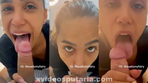 Eu Ebony Fairy colocando o pau na boca em boquete babado